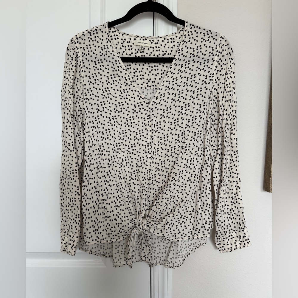Max Studio Cream and Black Patterned Blouse